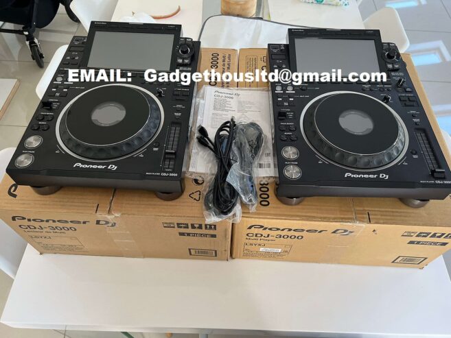 Pioneer CDJ-3000 Professional DJ Multi Player / Pioneer DJ DJM-A9 / Pioneer DJ DJM-V10-LF / Pioneer CDJ-2000NXS2 Multi-Player / Pioneer DJ Mixer DJM-900NXS2